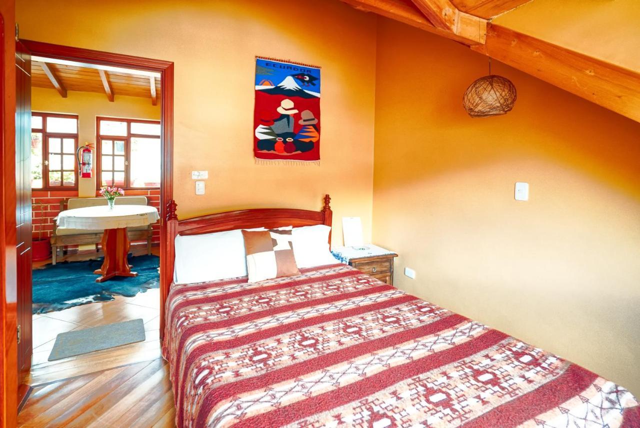 לינה וארוחת בוקר אוטהוואלו Casa De Luis מראה חיצוני תמונה