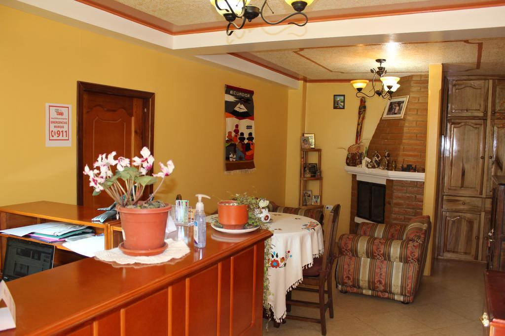 לינה וארוחת בוקר אוטהוואלו Casa De Luis מראה חיצוני תמונה