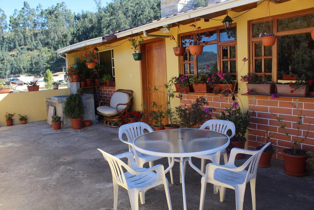 לינה וארוחת בוקר אוטהוואלו Casa De Luis מראה חיצוני תמונה
