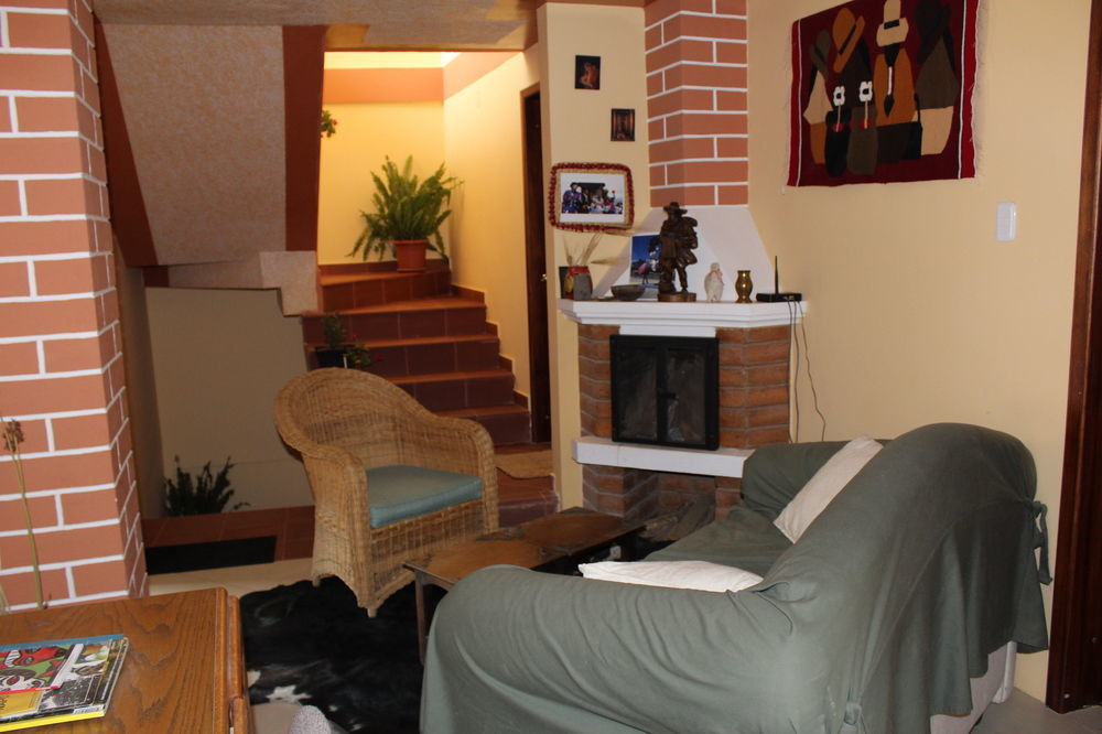 לינה וארוחת בוקר אוטהוואלו Casa De Luis מראה חיצוני תמונה